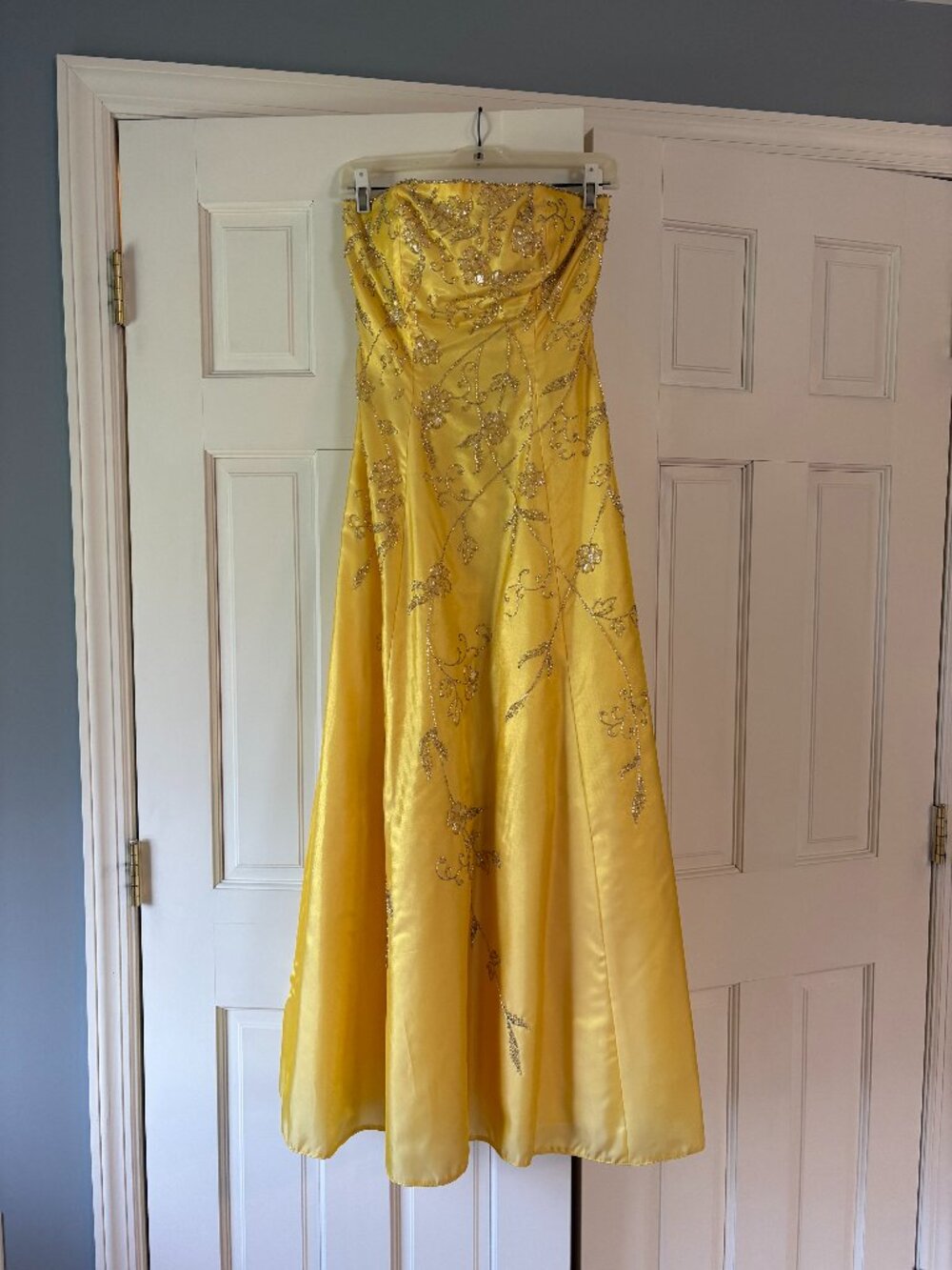 Strapless Yellow, Floral-Beaded Prom Dress (Small)